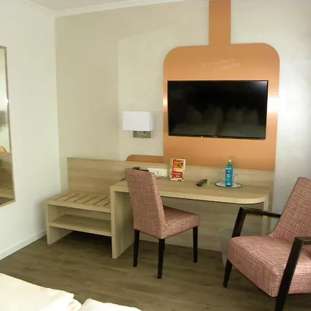 Frommanns ホテル ブーフホルツ・イン・デア・ノートハイデ