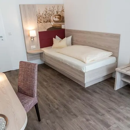 Frommanns 3* ブーフホルツ・イン・デア・ノートハイデ